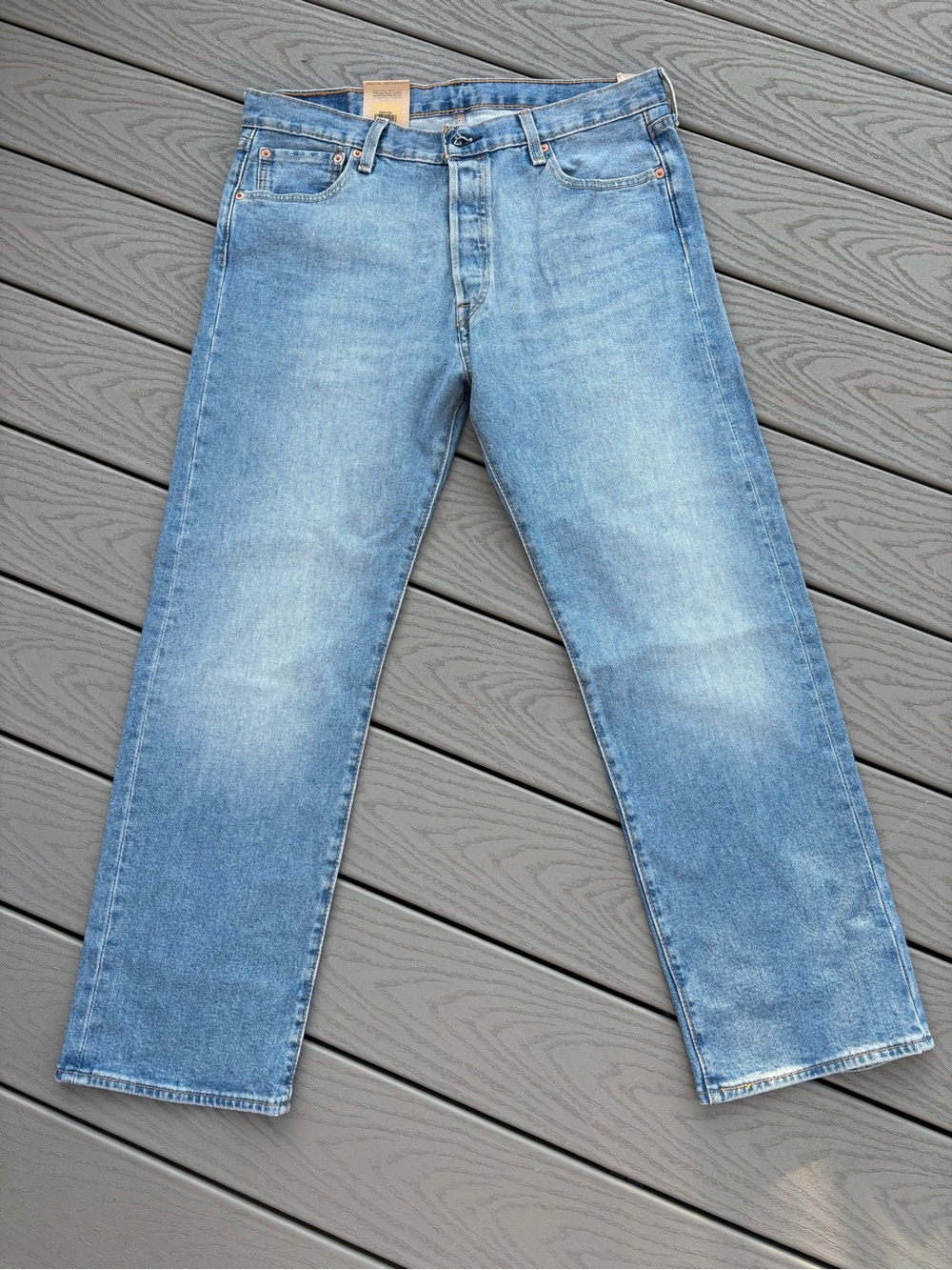 Levi's BNWT Medium Blue Straight Leg Jeans, size W36 L30